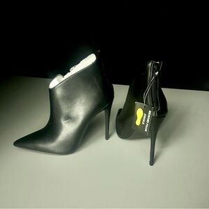 Elegant Black Stiletto Ankle Boots